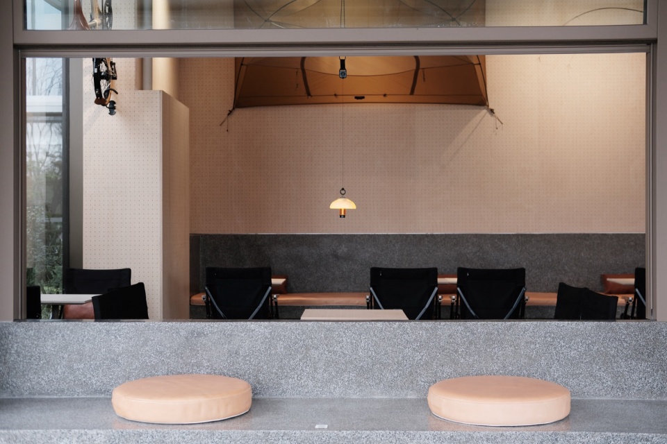 CEOL OFF in Qincheng Park by Hangzhou Guantang Interior Design Co Ltd