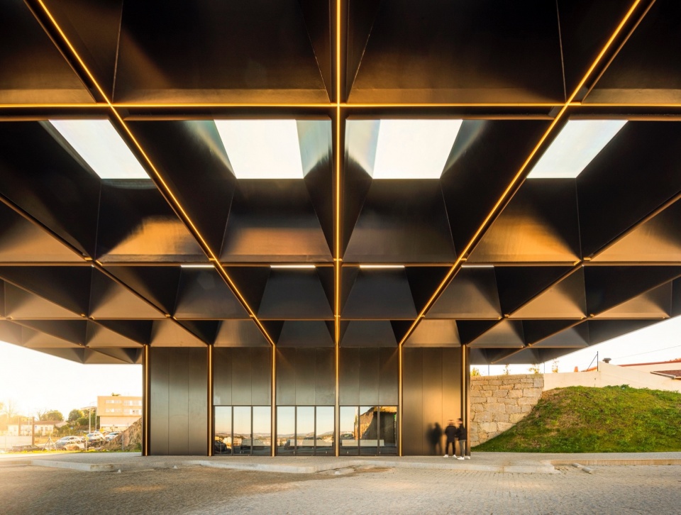 Intermodal Hub of Lousada by Spaceworkers