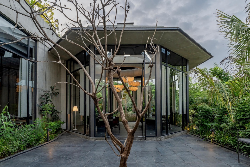 Ks Verandah