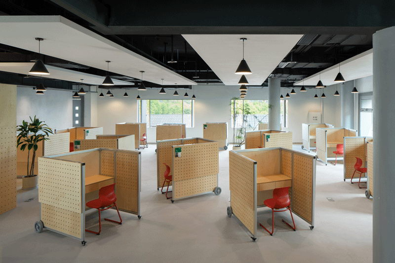 Mogan Yujie 7Hills Yard Hillstation Brand Center by ConCom Studio