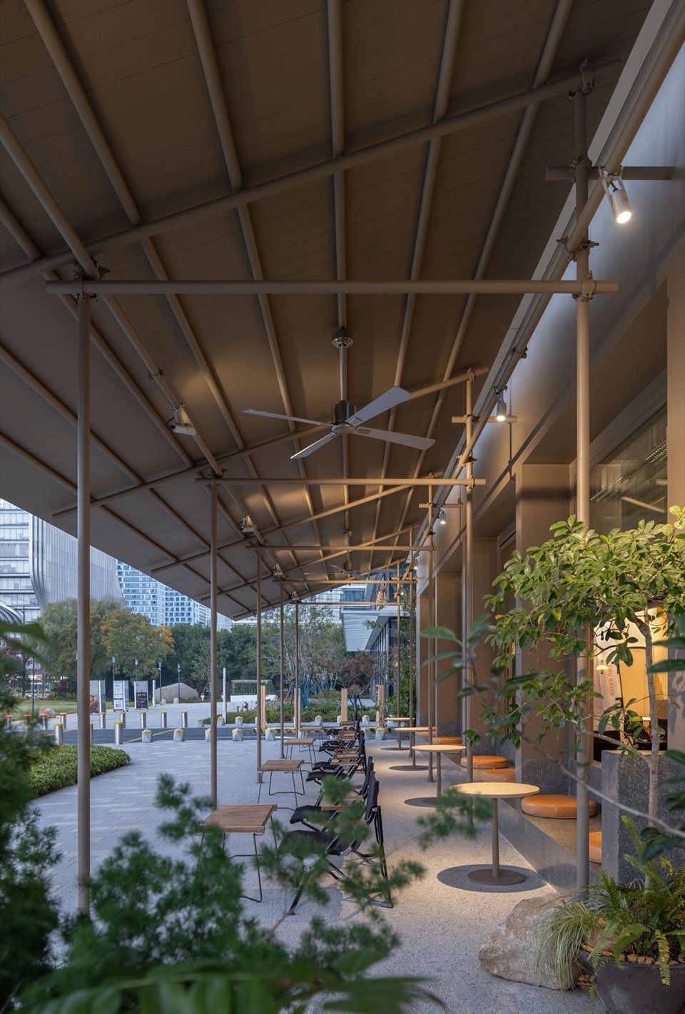 CEOL OFF in Qincheng Park by Hangzhou Guantang Interior Design Co Ltd oos