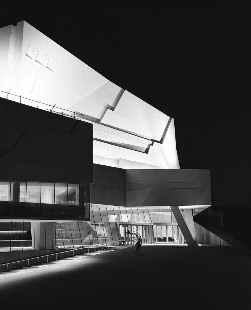 Luhu Art Center by Studio Link Arc 拷贝