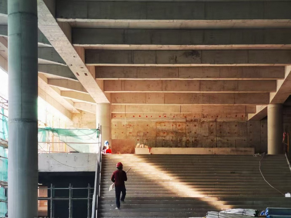Shenzhen Futian Lvzhou Primary School by CCDI DongXiYing Studio