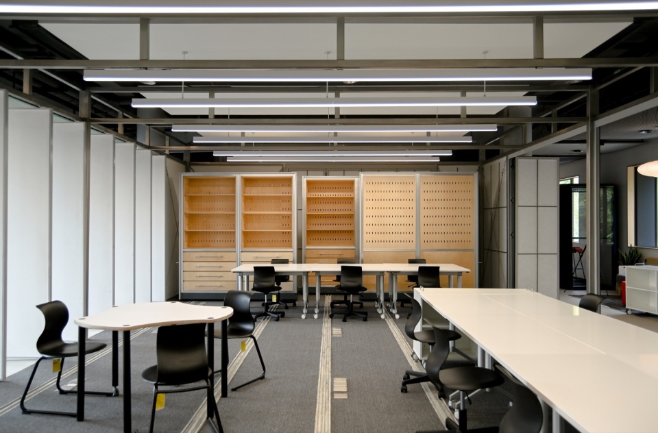 Mogan Yujie 7Hills Yard Hillstation Brand Center by ConCom Studio
