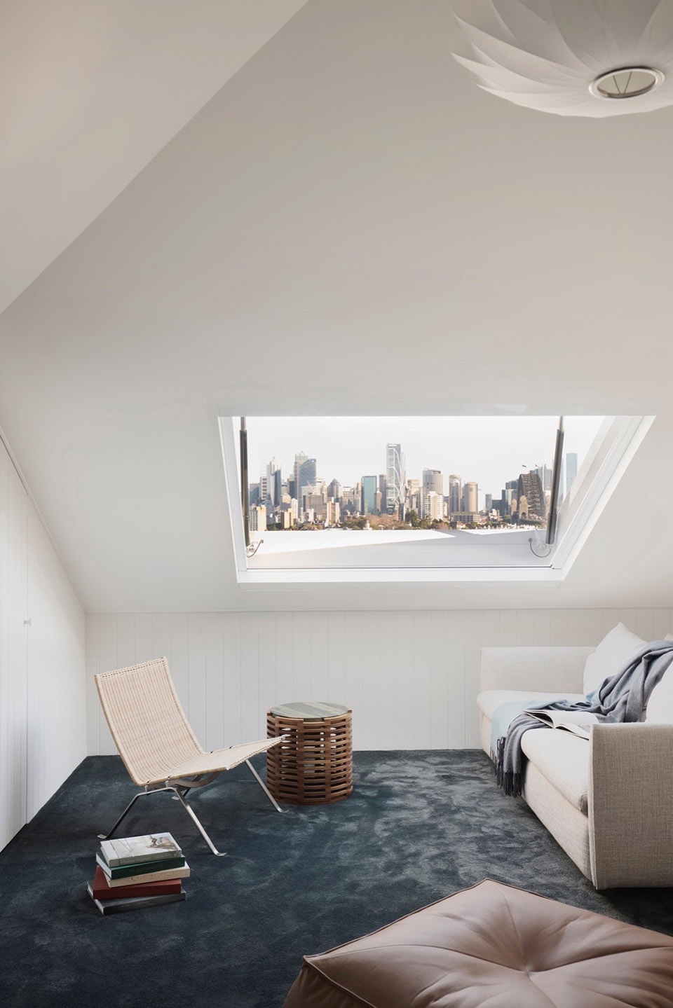 Hidden Home by Luigi Rosselli Architects