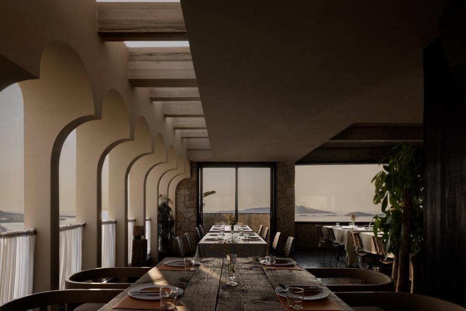 Bersure Museum Sea View Hotel by Fusion Design