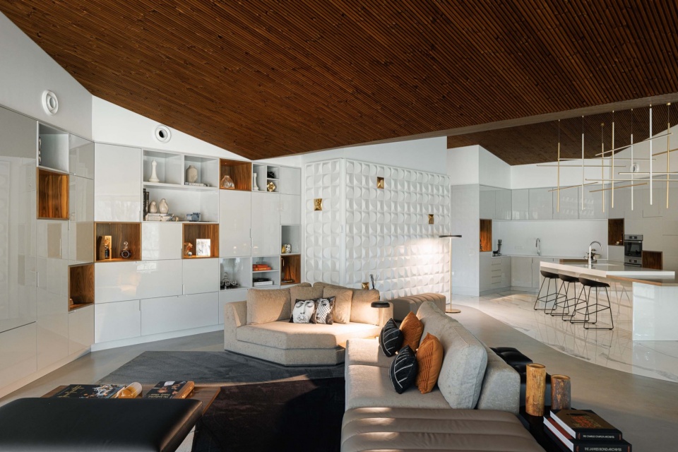 CC House by Quinta dos Carvalhos