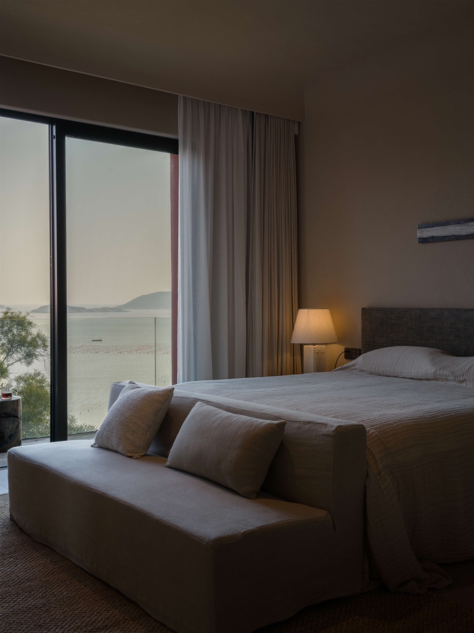 Bersure Museum Sea View Hotel by Fusion Design