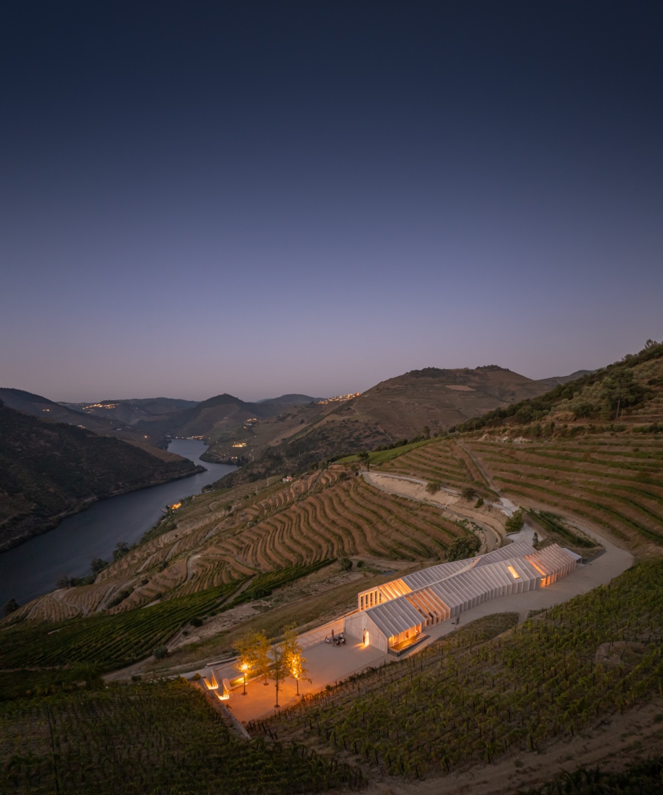 Quinta de Adorigo Winery Atelier Sergio Rebelo