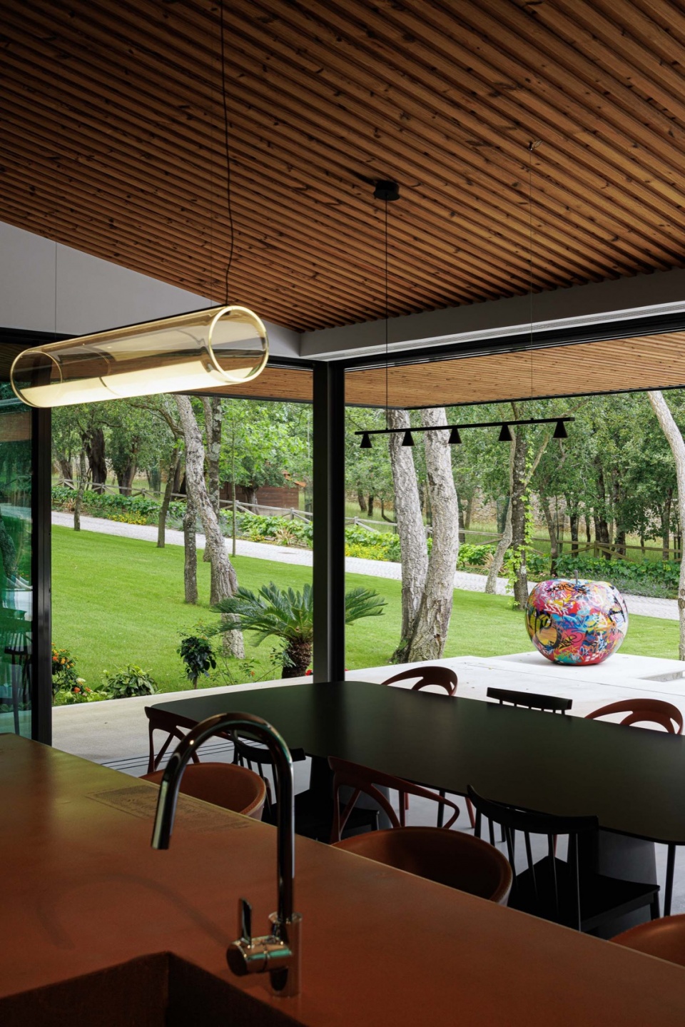 CC House by Quinta dos Carvalhos