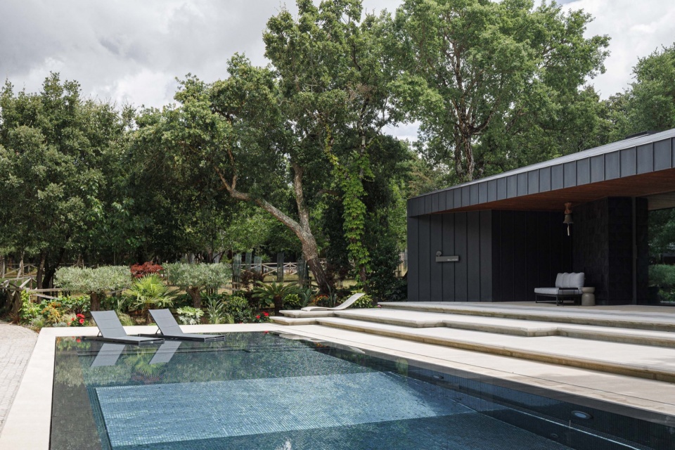 CC House by Quinta dos Carvalhos