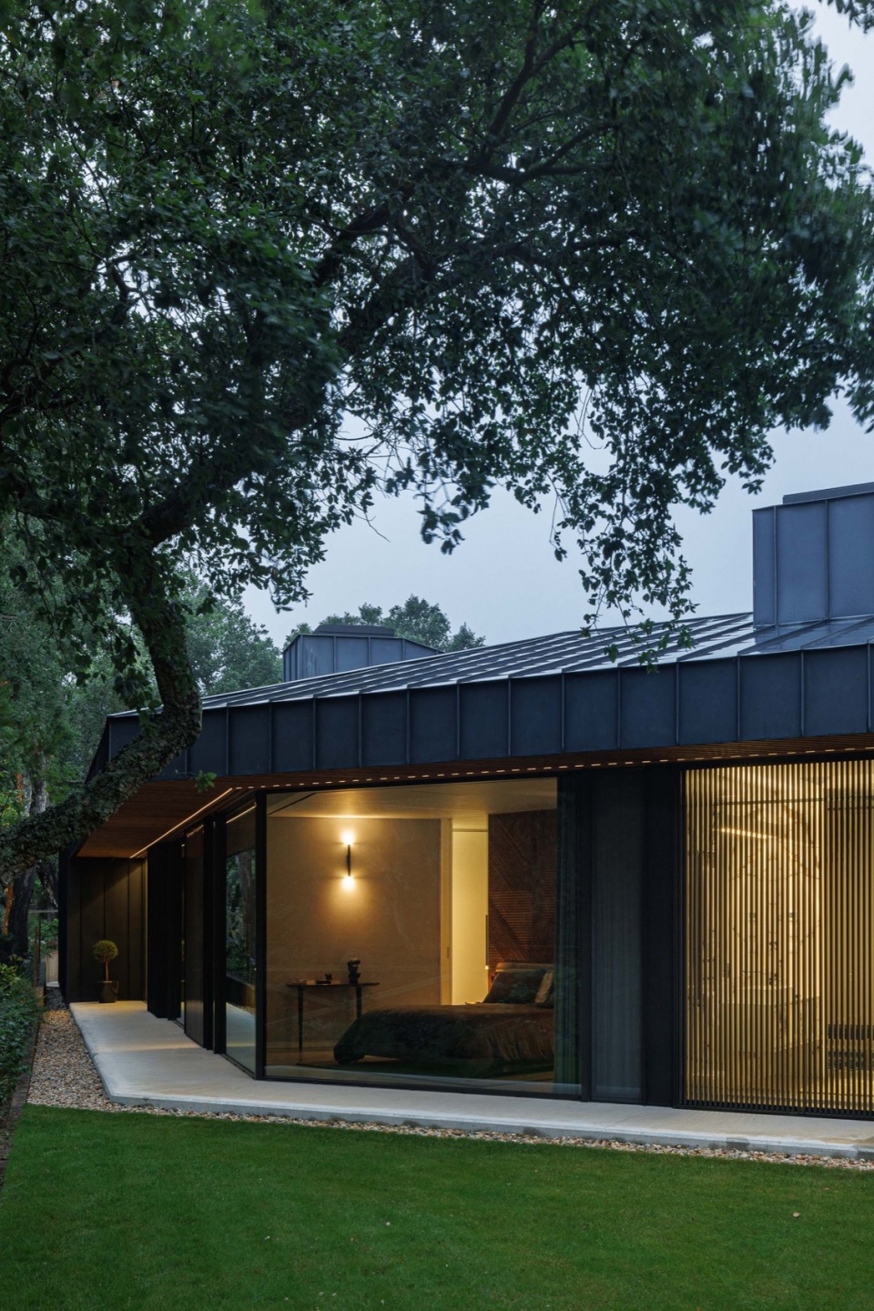CC House by Quinta dos Carvalhos