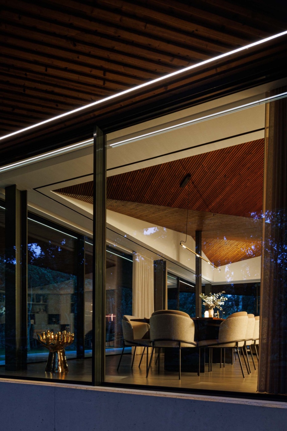 CC House by Quinta dos Carvalhos