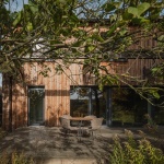 花园中的家庭住宅，捷克 / Mimosa Architects