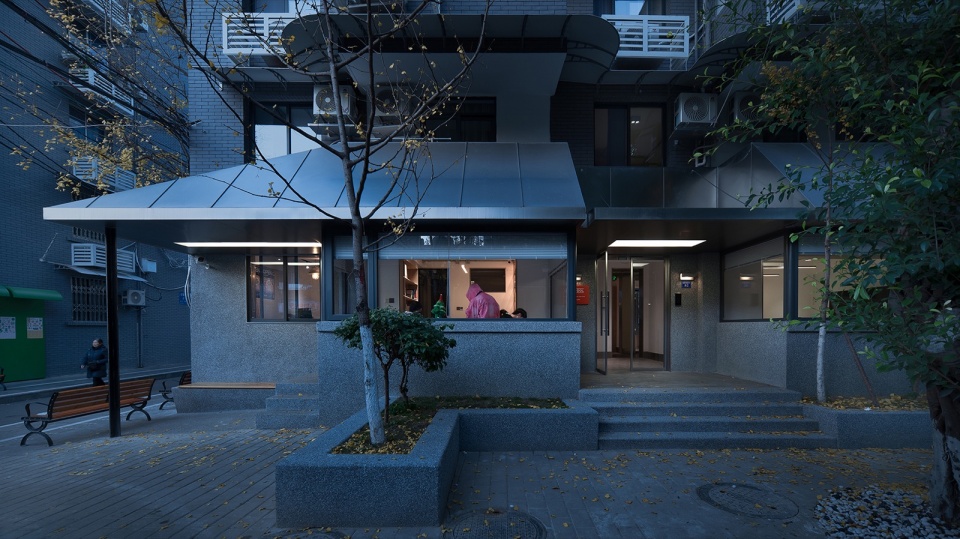 C SCHOOL