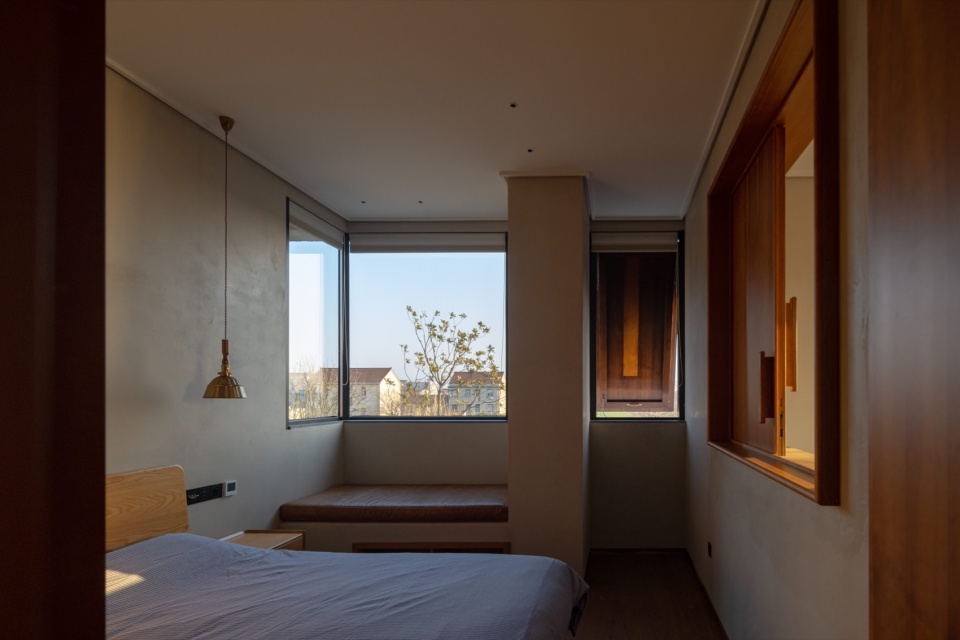 east courtyard by benzhe architecture design