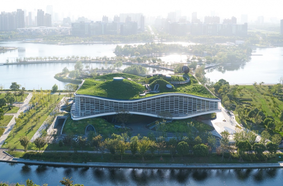 Wave Cube The Future Academy of Three Body Problem by SAO