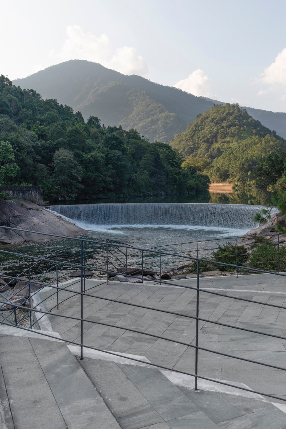 Moon Bay Waterfall Viewing Platform by CLAB Architects