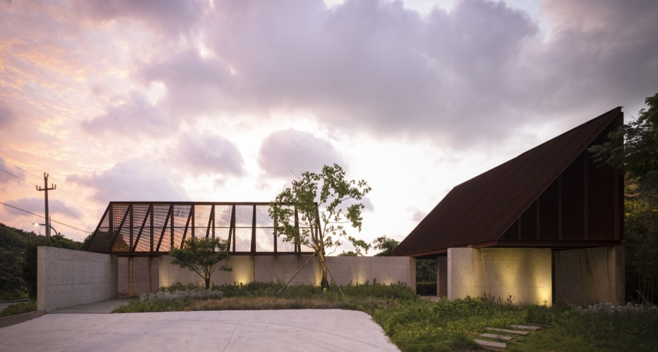 Twin Pavilions