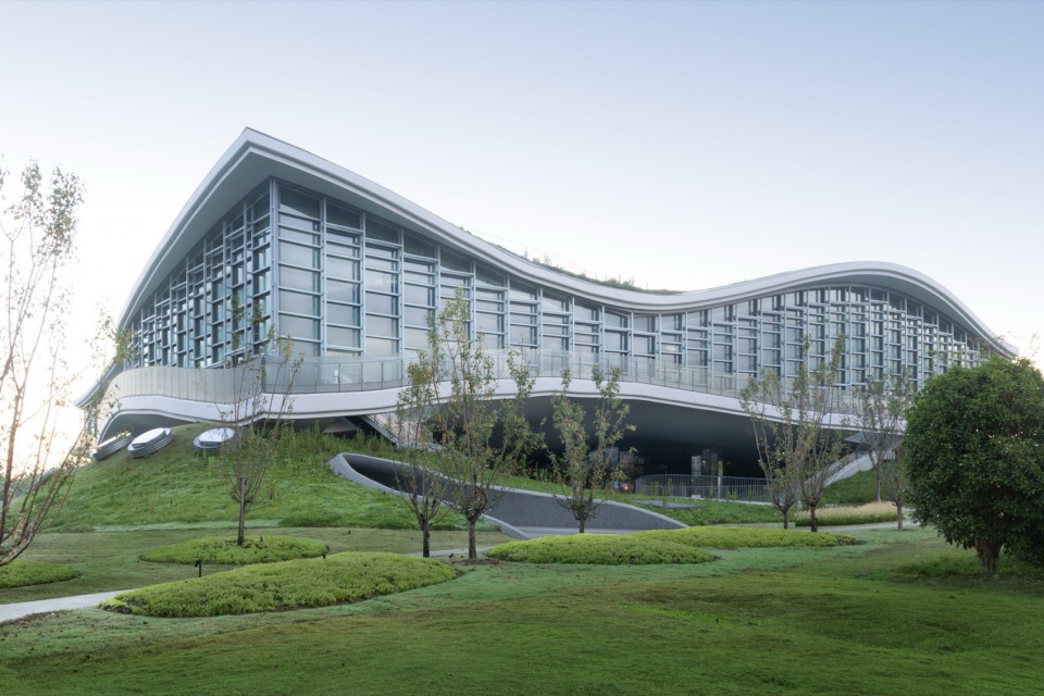 Wave Cube The Future Academy of Three Body Problem by SAO