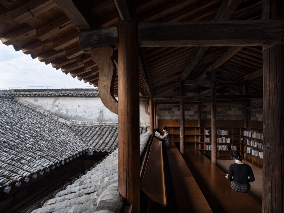 Village Cinema by Atelier Guo