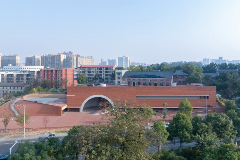Yiyang Sanzhou Cultural Square by Regional Studio