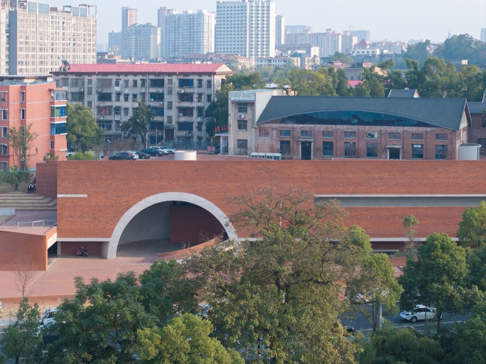Yiyang Sanzhou Cultural Square by Regional Studio