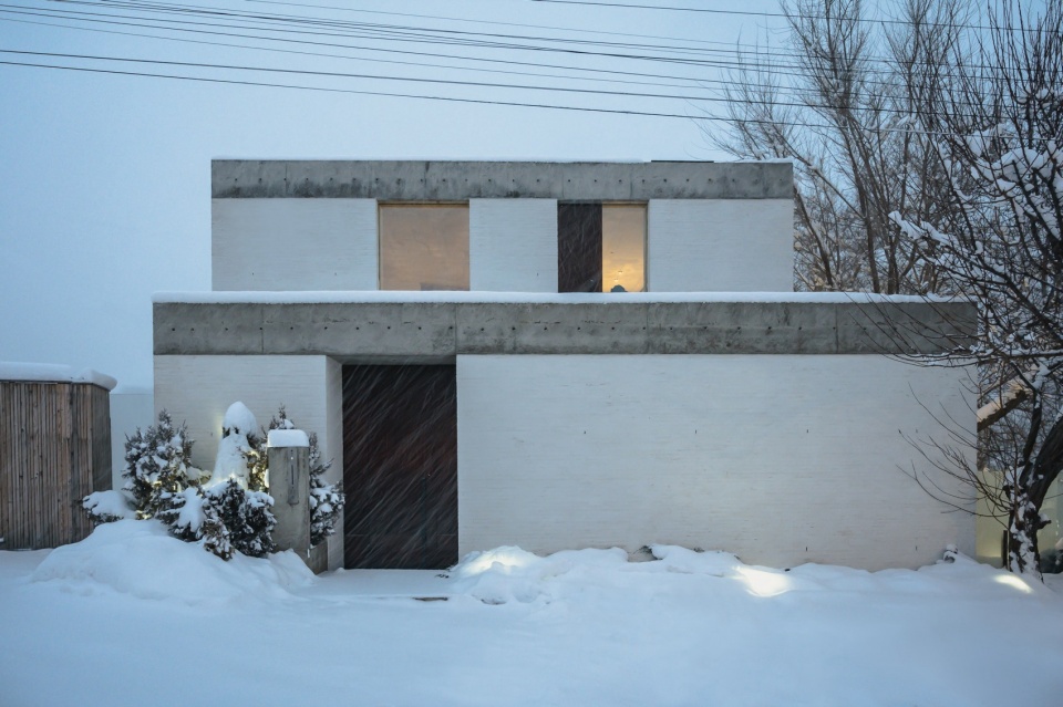 The office of architectural studio Chado by studio Chado