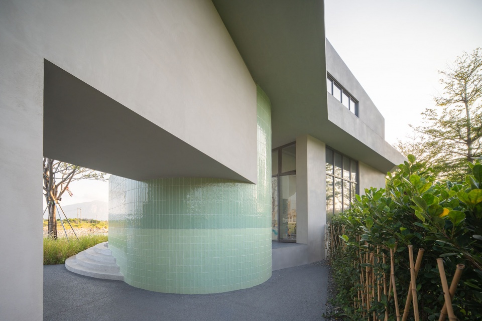 Sports Support Buildings on Double Happiness Island