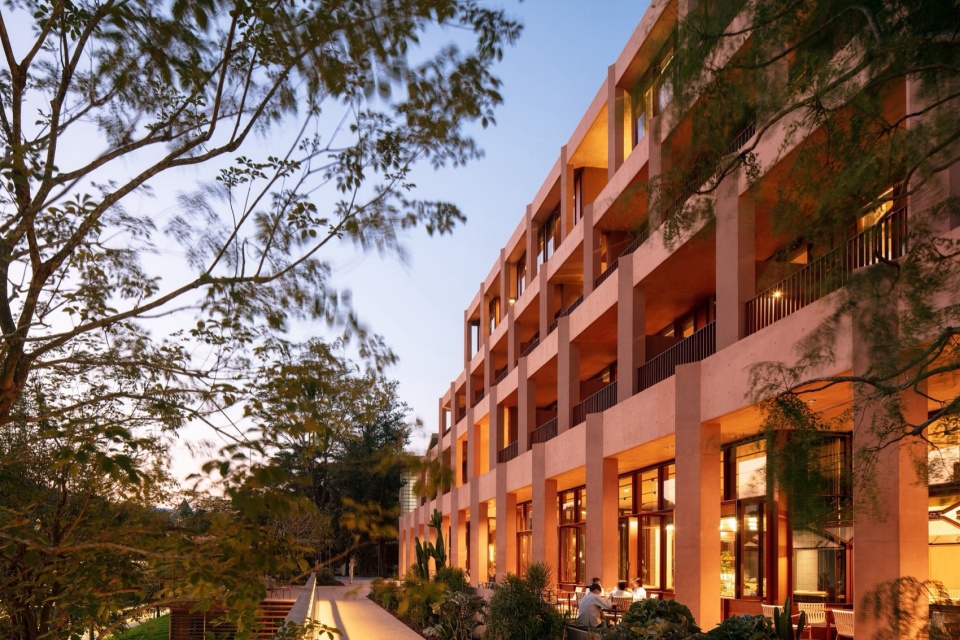 Authors Room Hotel Aranya Jiulong Lake by BLUE Architecture Studio