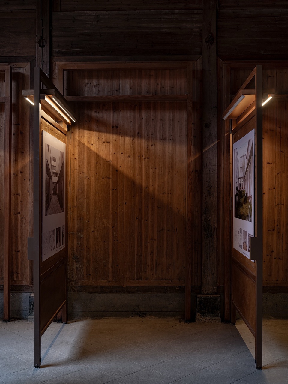 Village Cinema by Atelier Guo