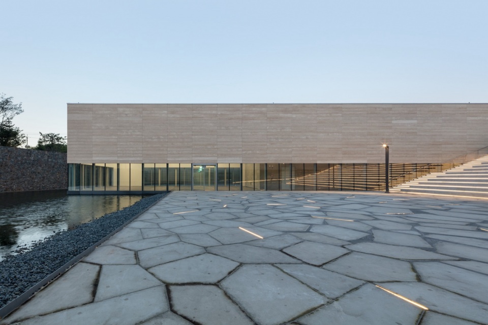 Isabu Dokdo Museum by Simplex Architecture