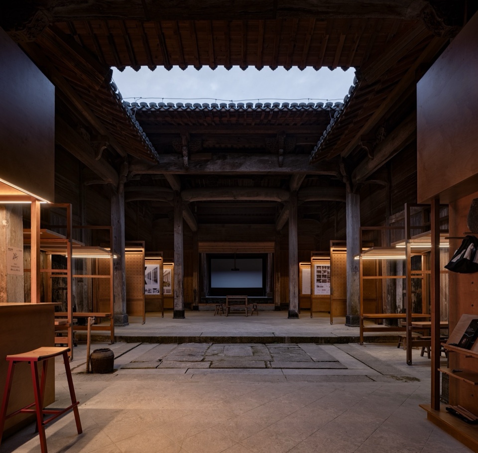 Village Cinema by Atelier Guo
