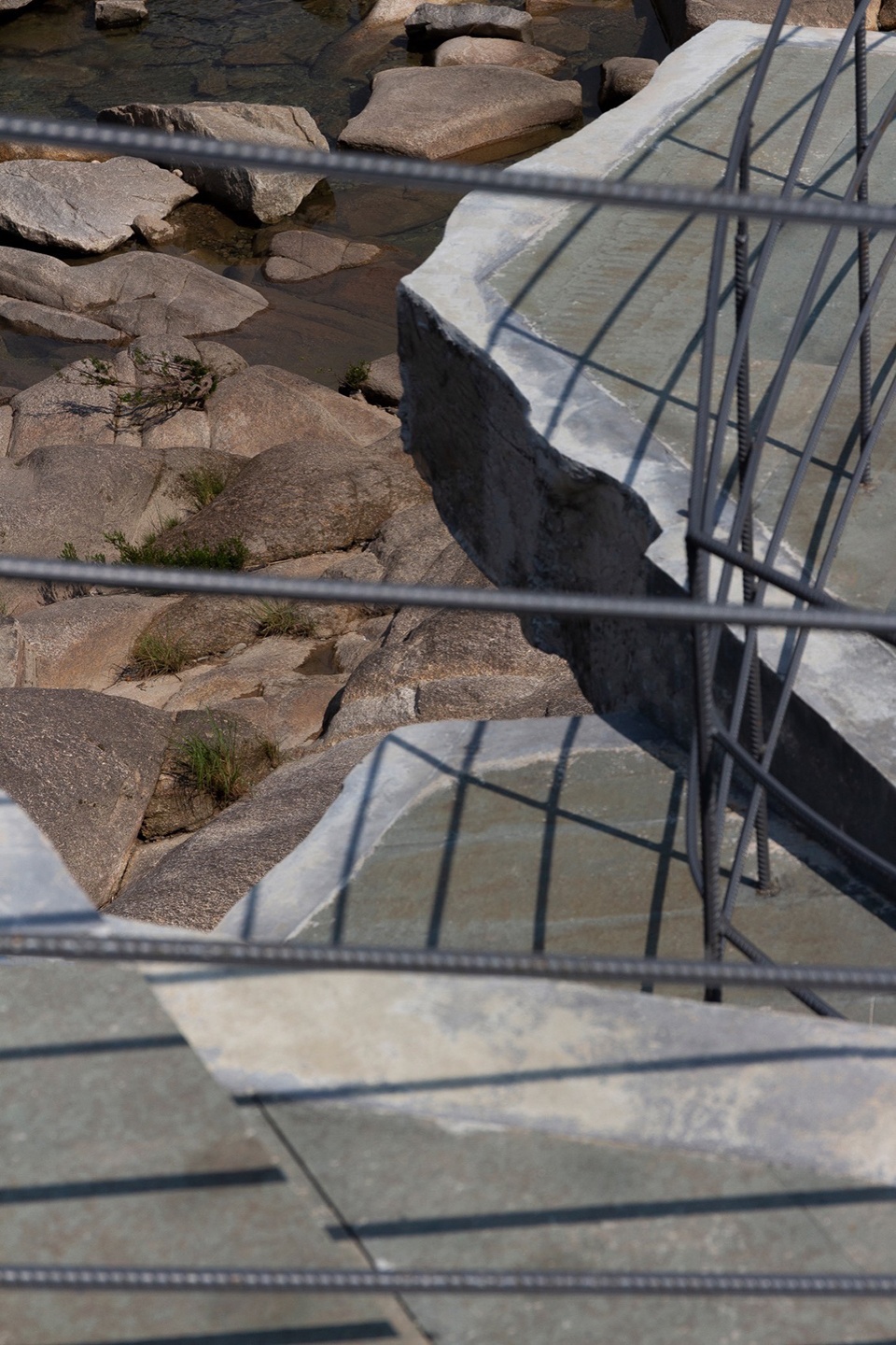 Moon Bay Waterfall Viewing Platform by CLAB Architects