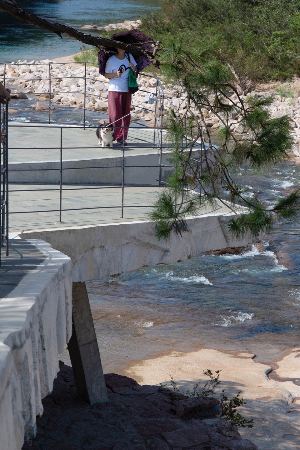 Moon Bay Waterfall Viewing Platform by CLAB Architects