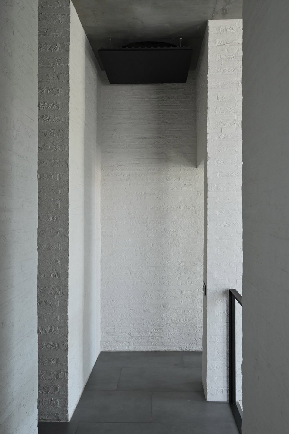 The office of architectural studio Chado by studio Chado