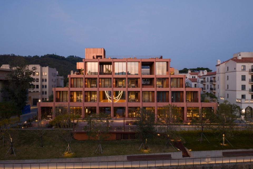 Authors Room Hotel Aranya Jiulong Lake by BLUE Architecture Studio