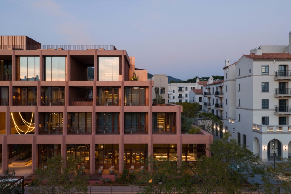 Authors Room Hotel Aranya Jiulong Lake by BLUE Architecture Studio