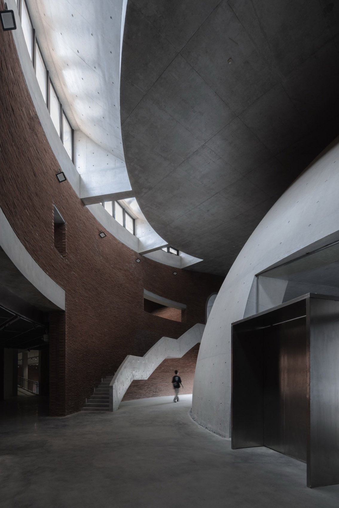 Yiyang Sanzhou Cultural Square by Regional Studio h11