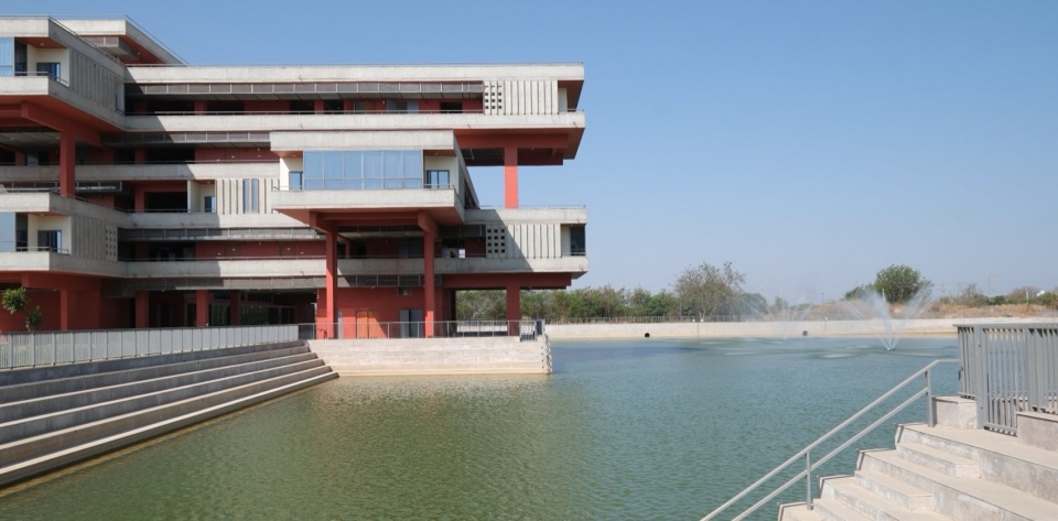 Indian Institute of Technology Hyderabad by IITH Campus Design Team The University of Tokyo NIHON SEKKEI APL design workshop