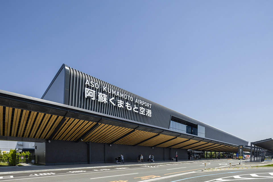 Kumamoto Airport Passenger Terminal Building