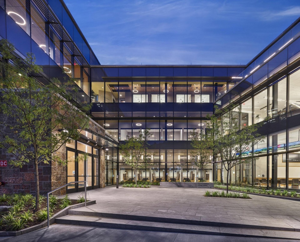 business innovation building lehigh university college of business by voith mactavish architects llp