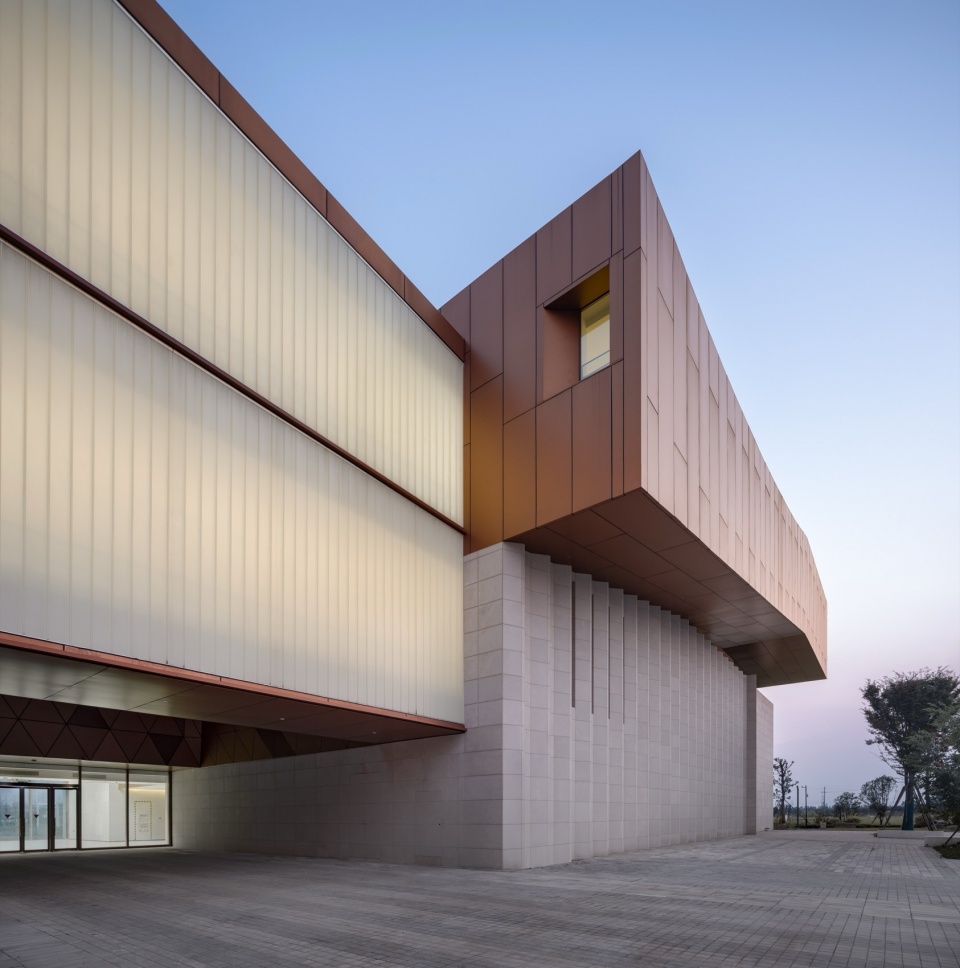 Haining Natural Exhibition Center by Sens Architects