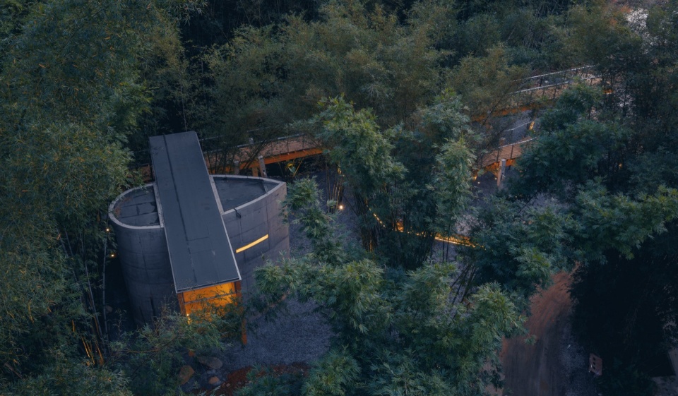 Huizhou Vernacular Historic Bridges Micro Museum by LUO studio
