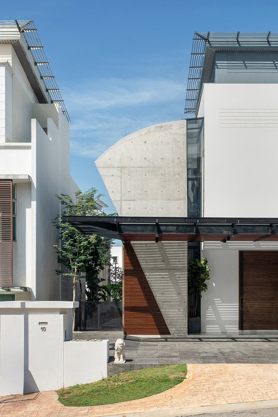 Interface House