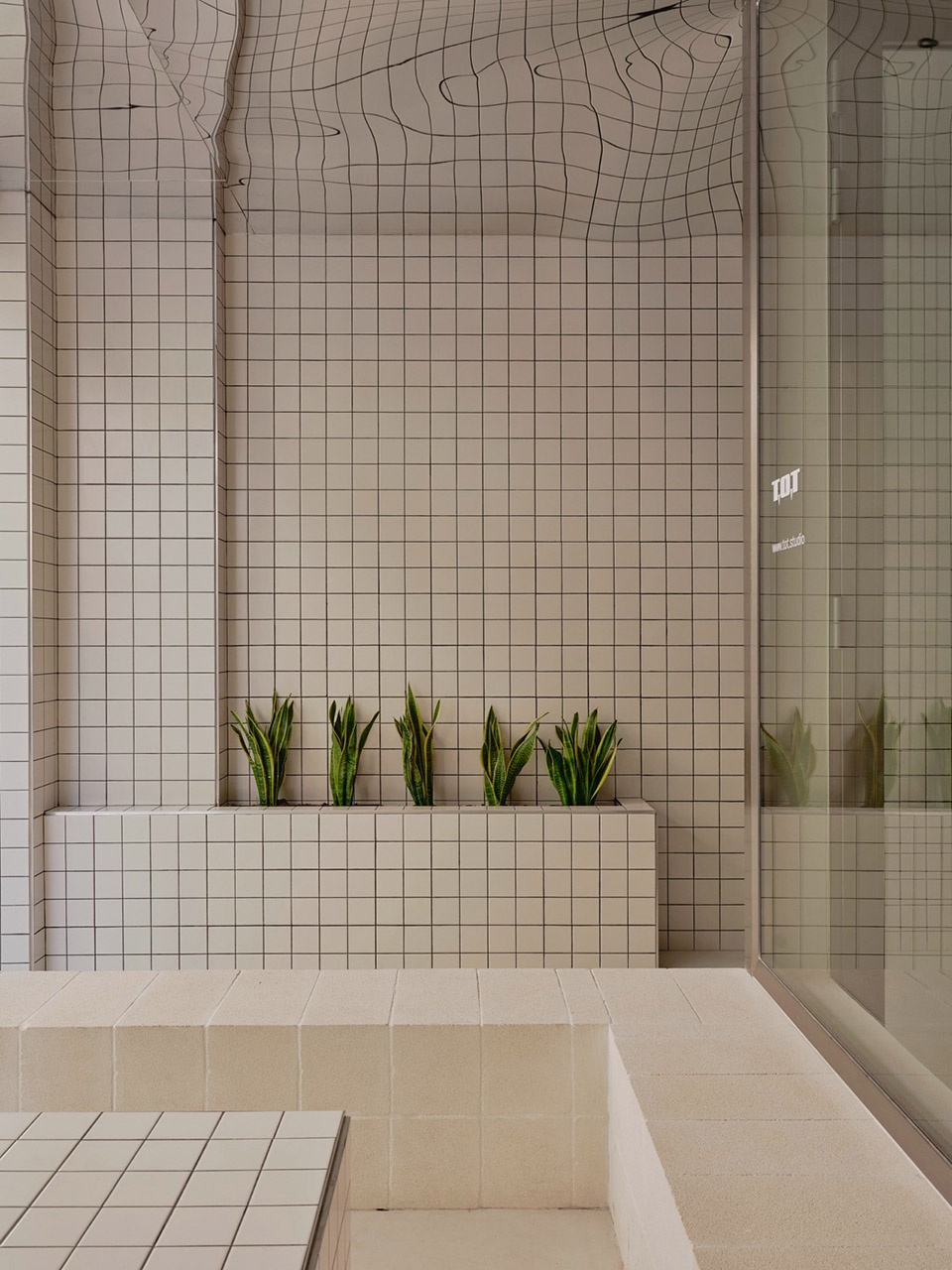 Sornells 21 by TOT Studio Paloma Bau Estudio