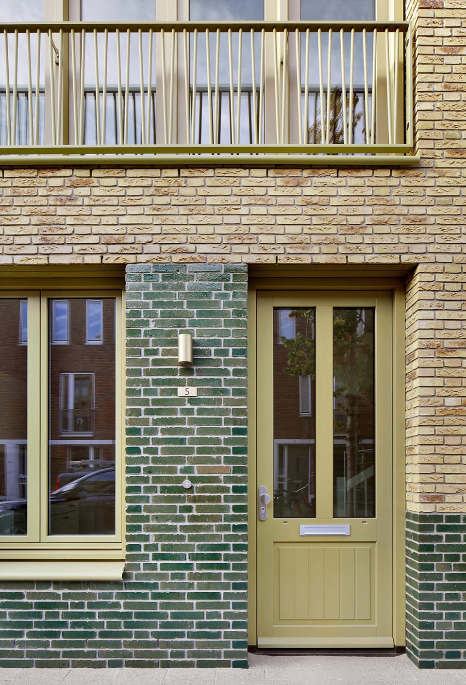De Hartenrust Residential Building Rotterdam by van Bergen Kolpa Architects