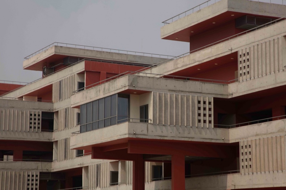 Indian Institute of Technology Hyderabad by IITH Campus Design Team The University of Tokyo NIHON SEKKEI APL design workshop
