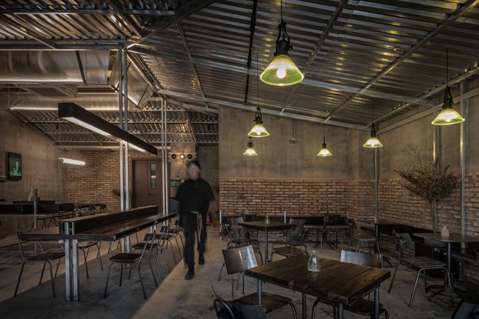 an mien cafe by xuong xep