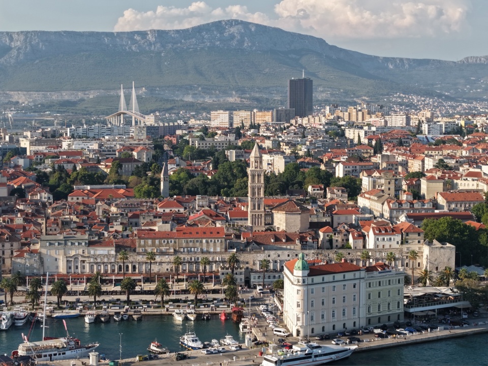 Kastela Bay Bridge by 3LHD Architects